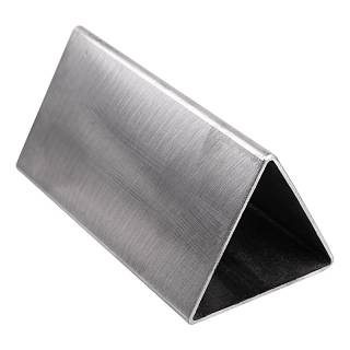 Rura trójkątna 50х50х50х1, 5 mm