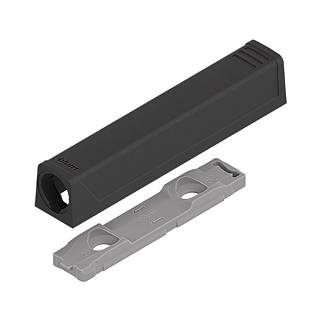 Adapter TIP-ON do drzwi,  Wersja silniejsza,  prosty,  Wkręty+czarny     carbon*P/U: 50 (956A1201)   BLUM